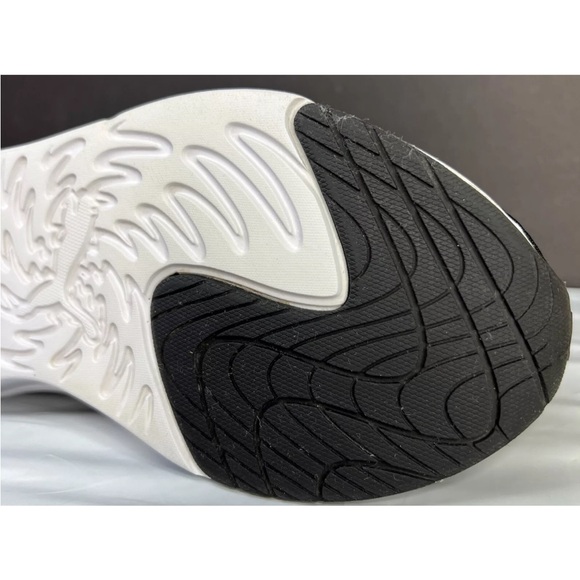 Puma Womens Softride Finesse Sport 376038-01 Black/White Sz 7 Sneakers LKNW! - Picture 9 of 12
